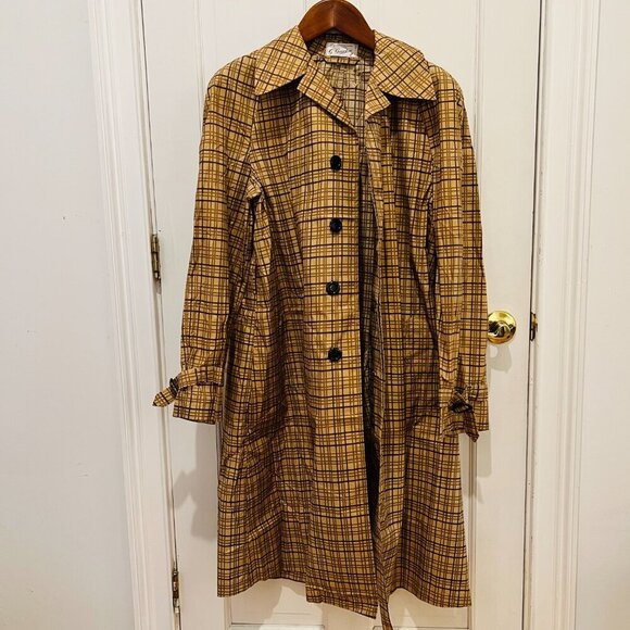 Gucci Jackets & Blazers - Vintage Women's Gucci Trench Coat Size 10 or 12 Made in Italy VERY RARE